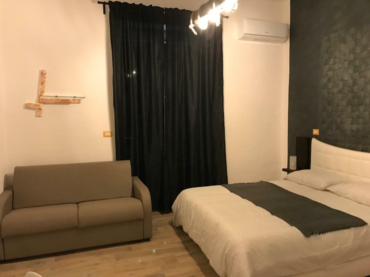 Bhome Fashion Suite Nápoly Kültér fotó